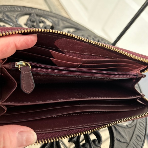 Frye Zip Around Wallet - Excellent condition - Picture 5 of 5